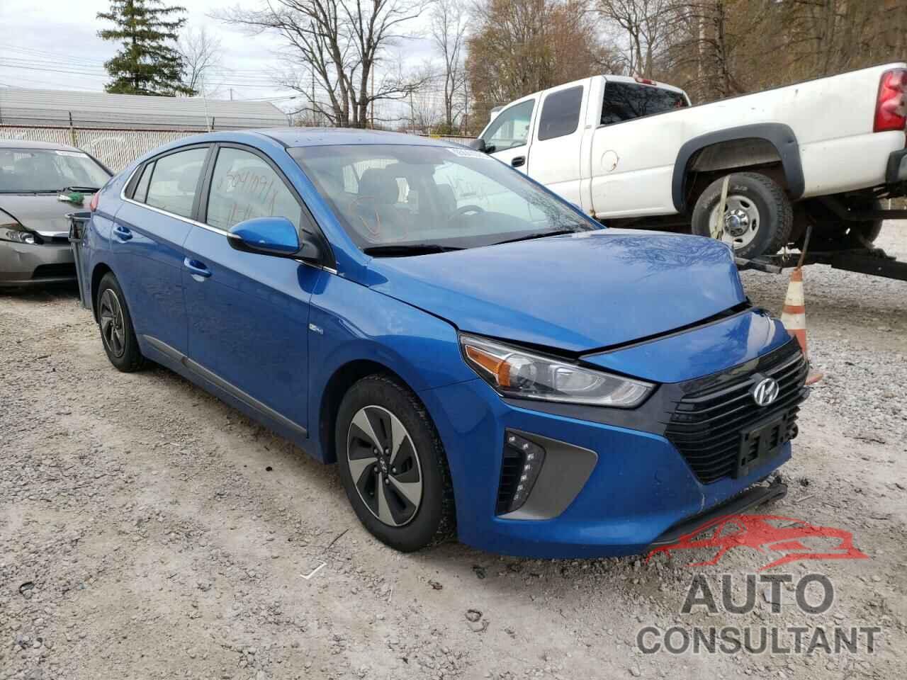 HYUNDAI IONIQ 2017 - KMHC75LC1HU035156