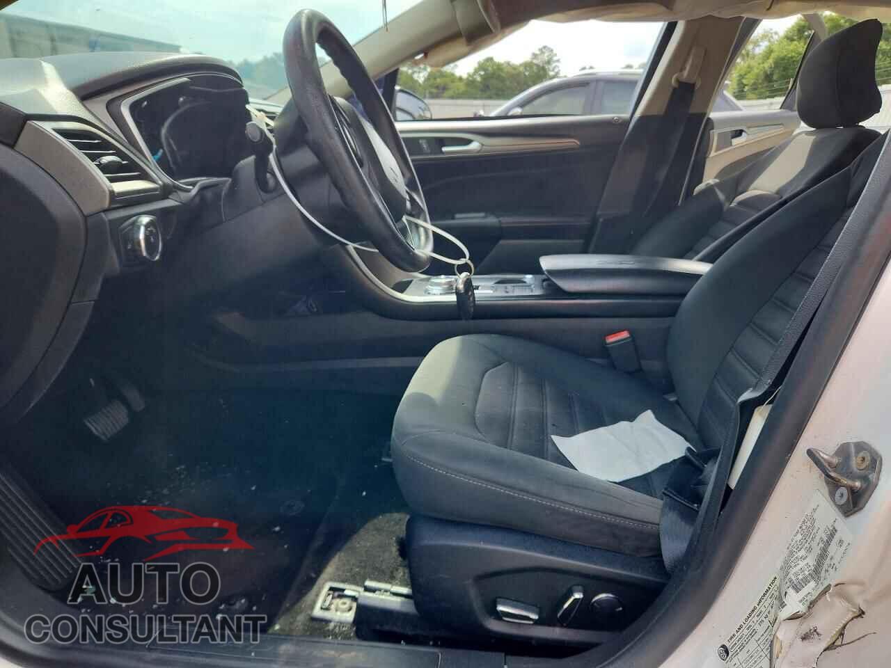 FORD FUSION 2018 - 3FA6P0LU2JR192811