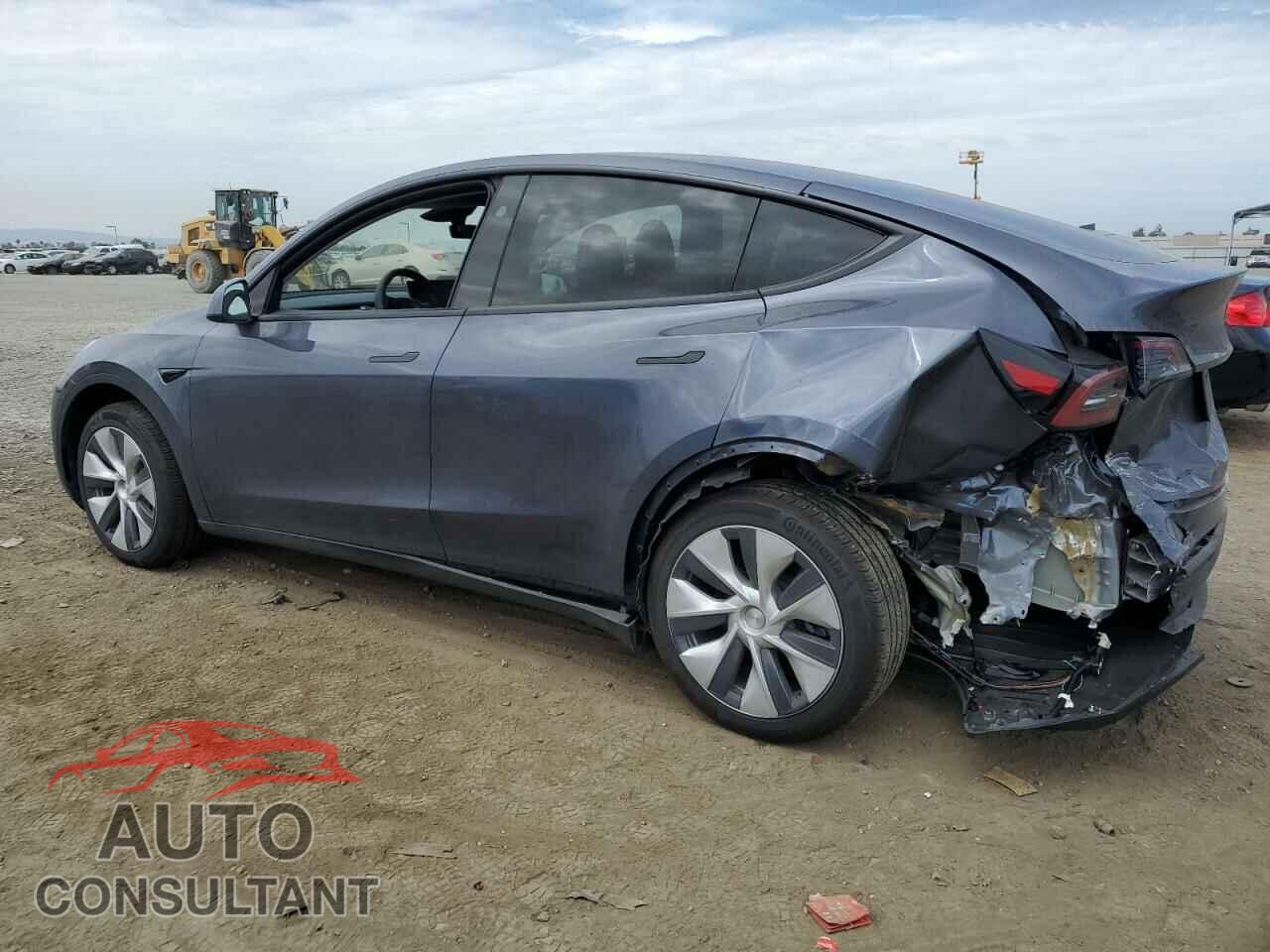TESLA MODEL Y 2023 - 7SAYGDEE4PF960088