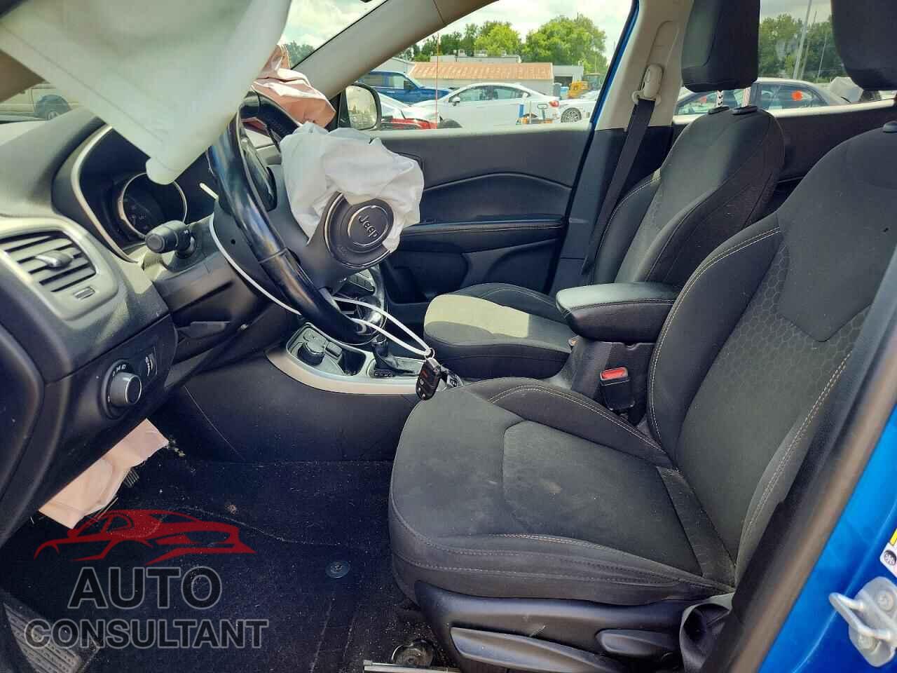 JEEP COMPASS 2020 - 3C4NJDABXLT137934