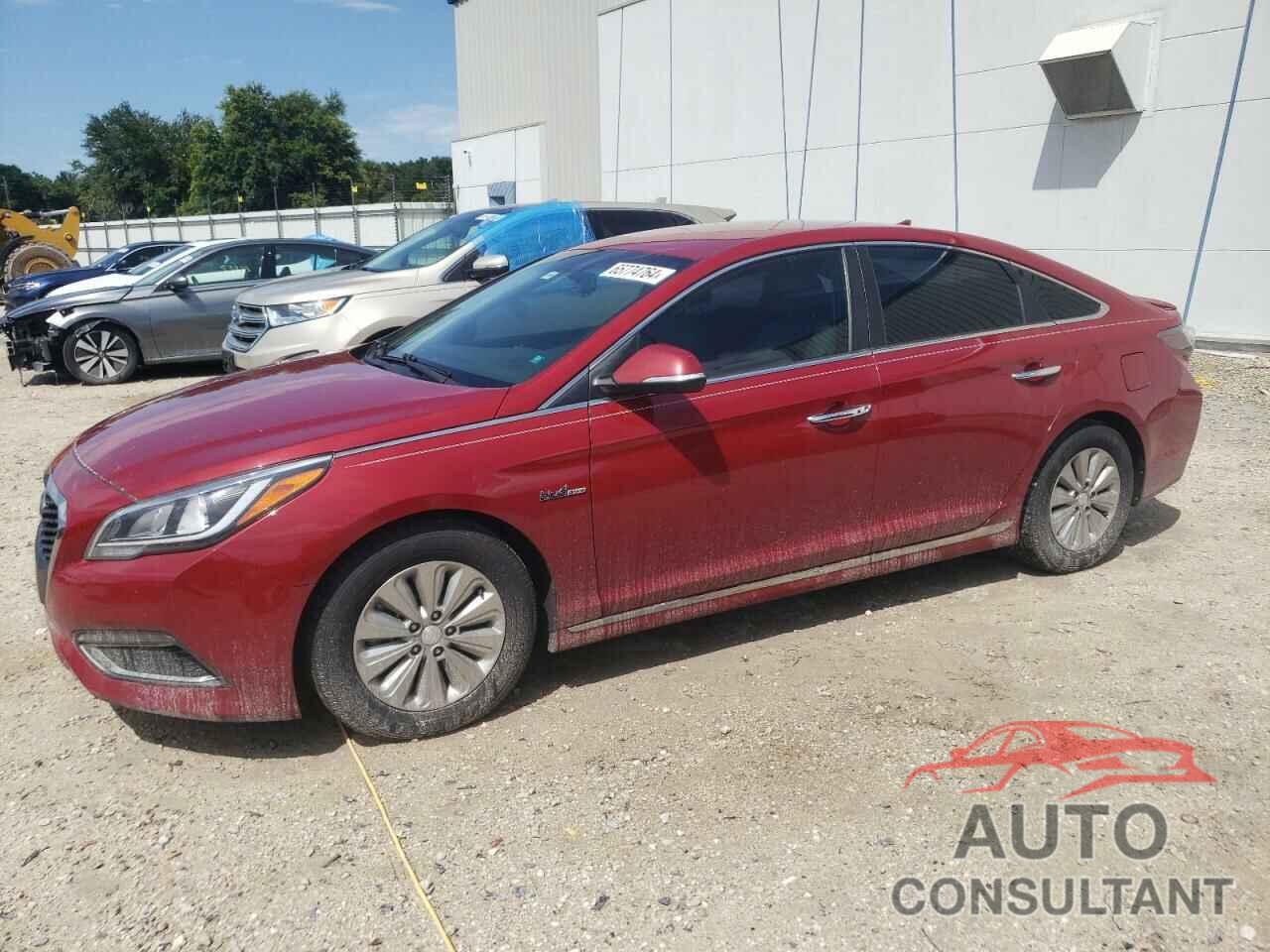 HYUNDAI SONATA 2016 - KMHE24L17GA028230