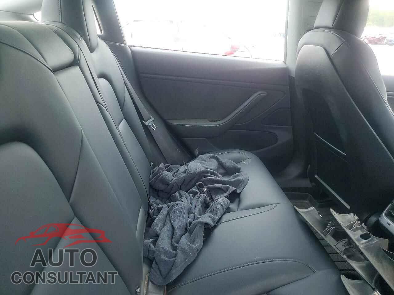 TESLA MODEL 3 2018 - 5YJ3E1EA2JF036541