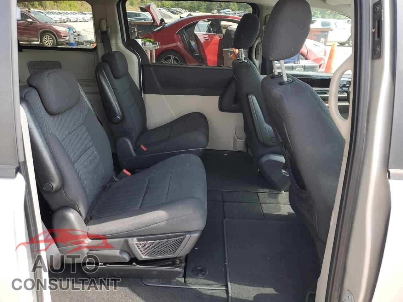 DODGE CARAVAN 2010 - 2D4RN5D12AR155104