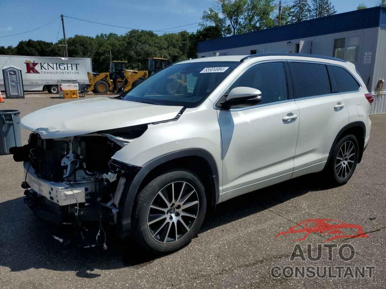 TOYOTA HIGHLANDER 2018 - 5TDJZRFH3JS547094