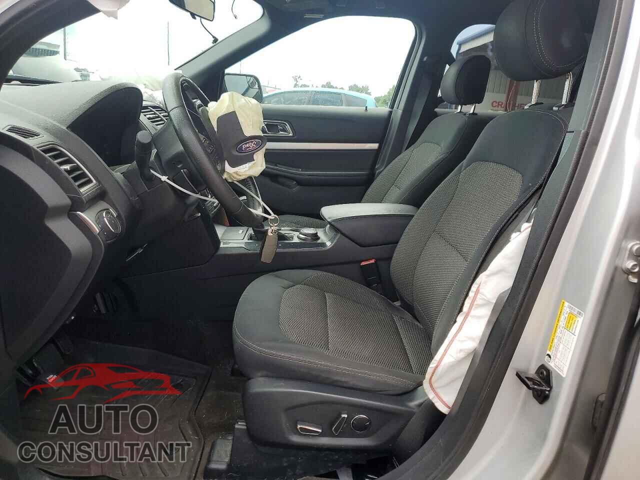 FORD EXPLORER 2017 - 1FM5K8D82HGD00233