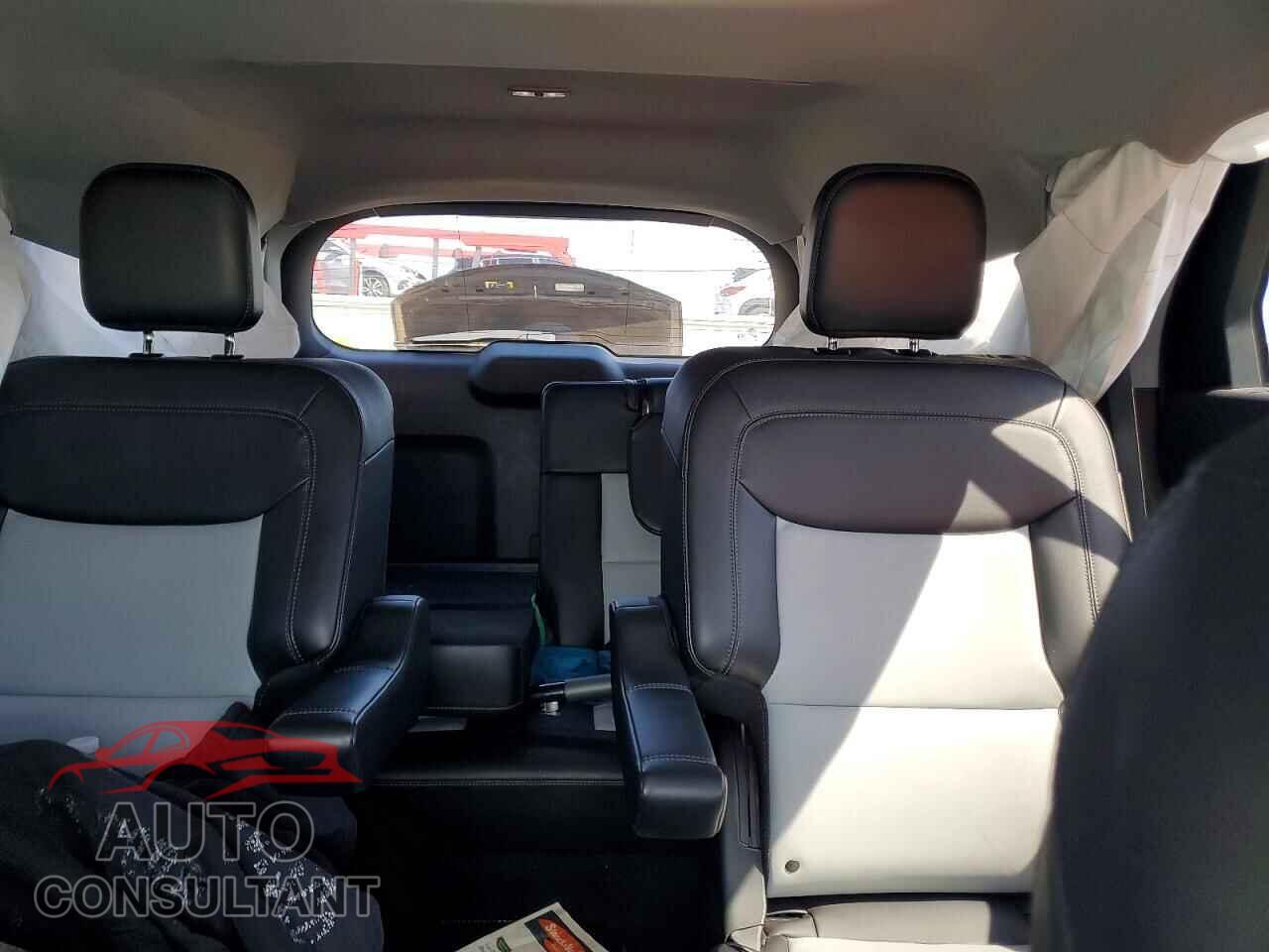 FORD EXPLORER 2023 - 1FMSK8DH2PGC37376