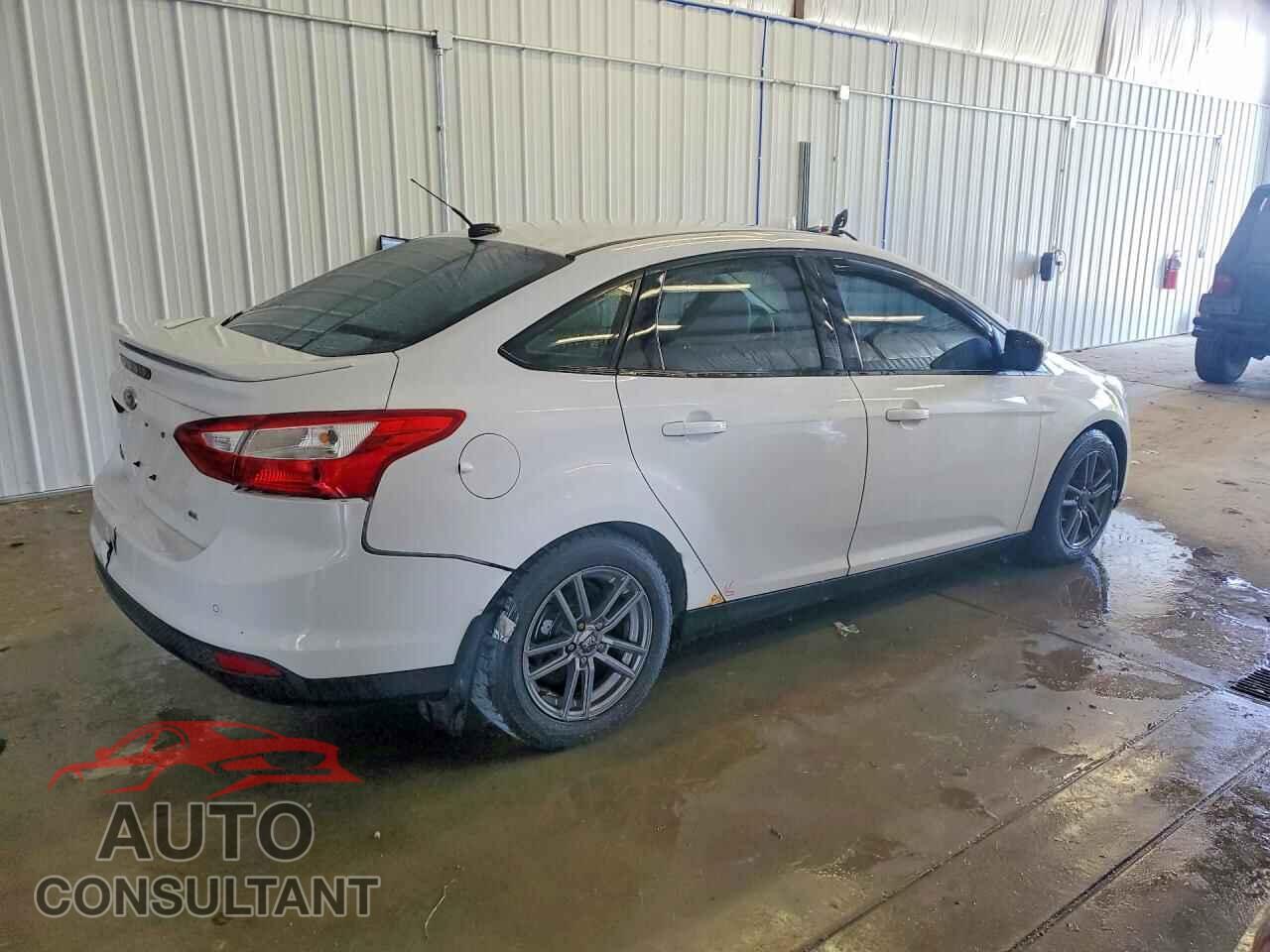FORD FOCUS 2014 - 1FADP3F24EL292688