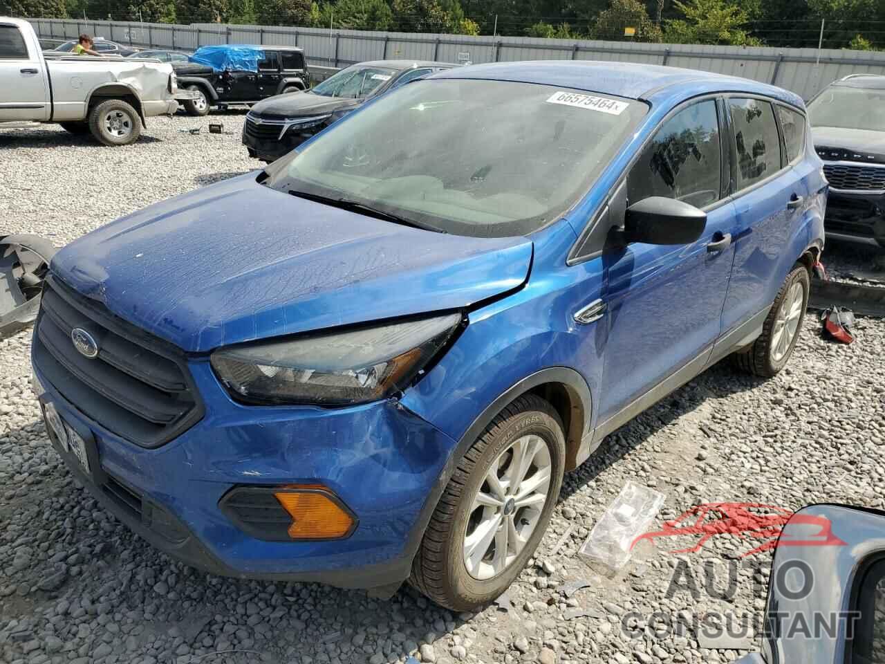 FORD ESCAPE 2018 - 1FMCU0F74JUC77701