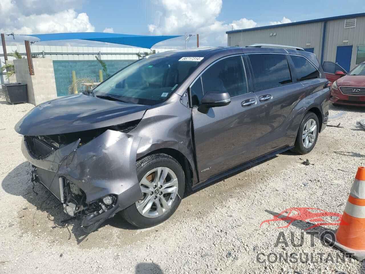 TOYOTA SIENNA 2021 - 5TDZRKEC2MS064202