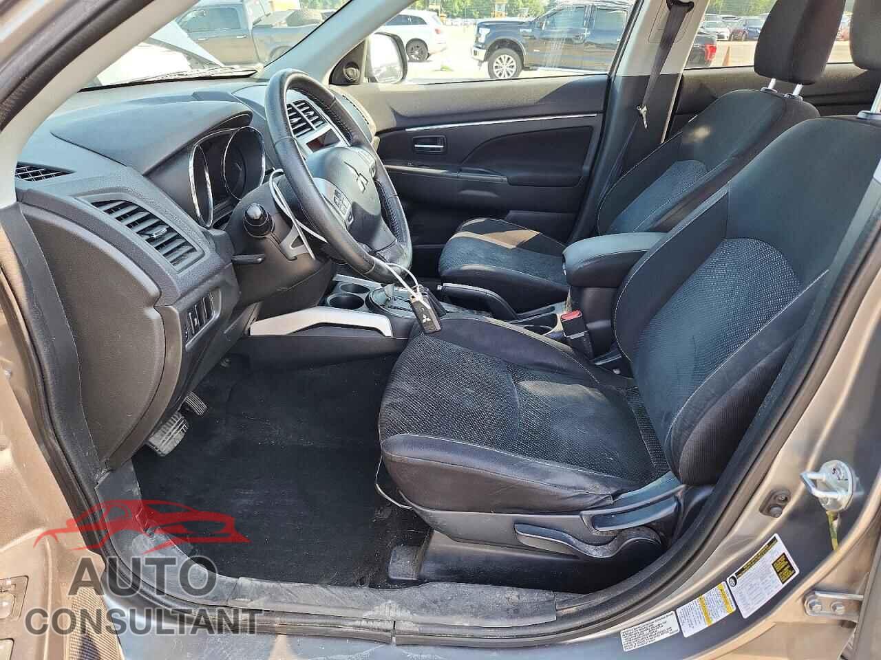 MITSUBISHI OUTLANDER 2013 - 4A4AR4AU0DE007762