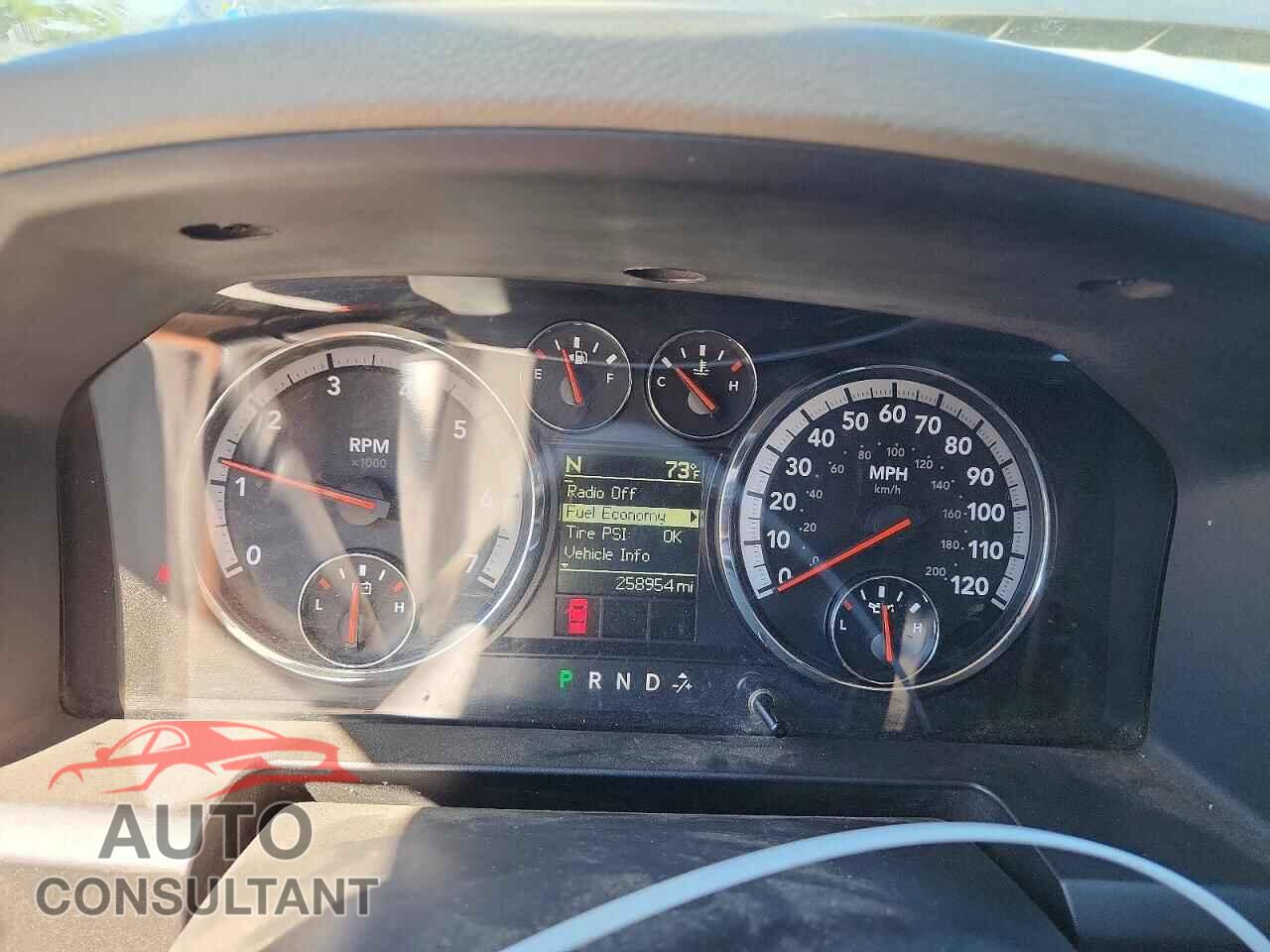 DODGE RAM 1500 2012 - 1C6RD7LT2CS148340
