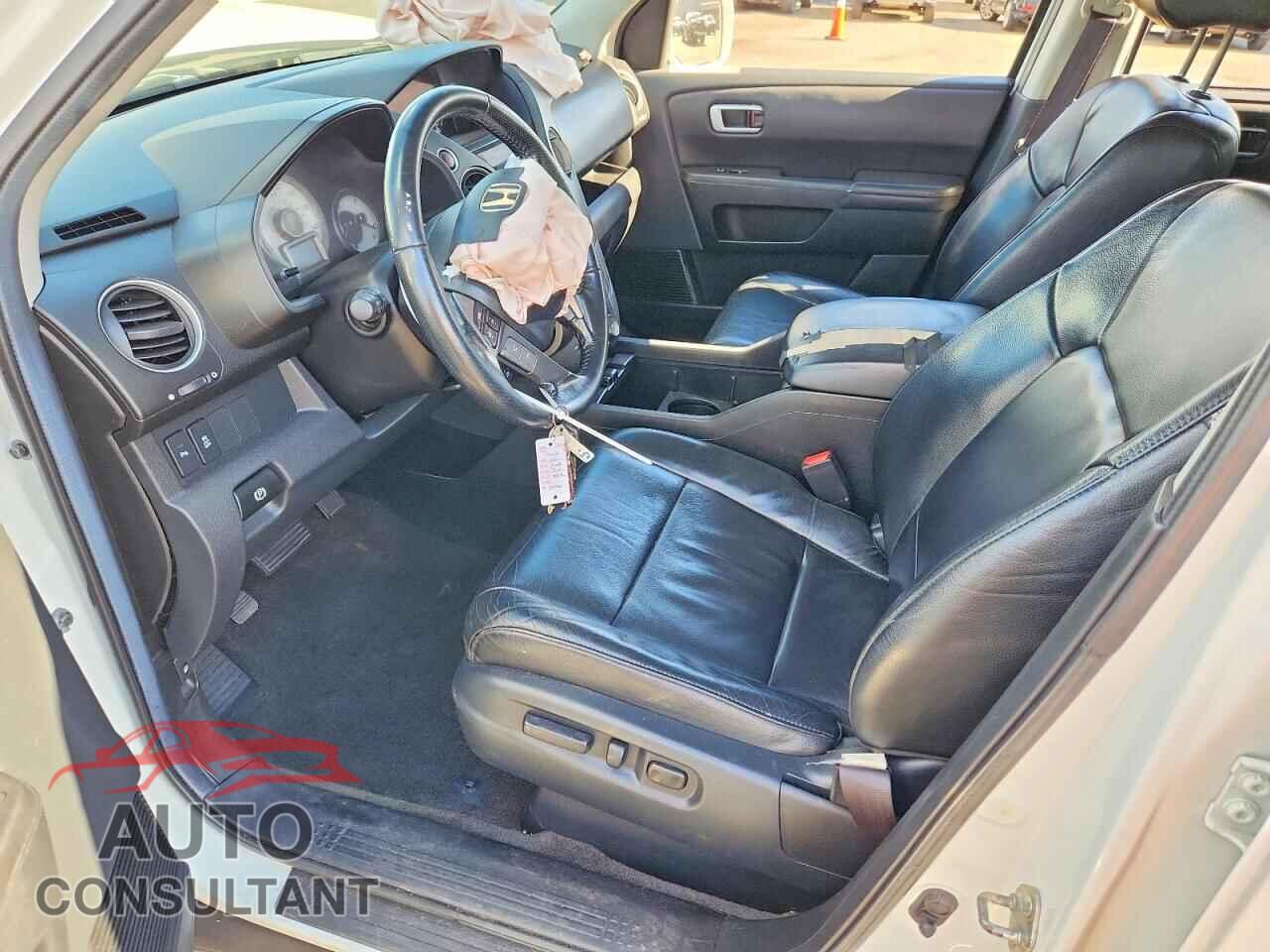 HONDA PILOT 2012 - 5FNYF4H97CB047866