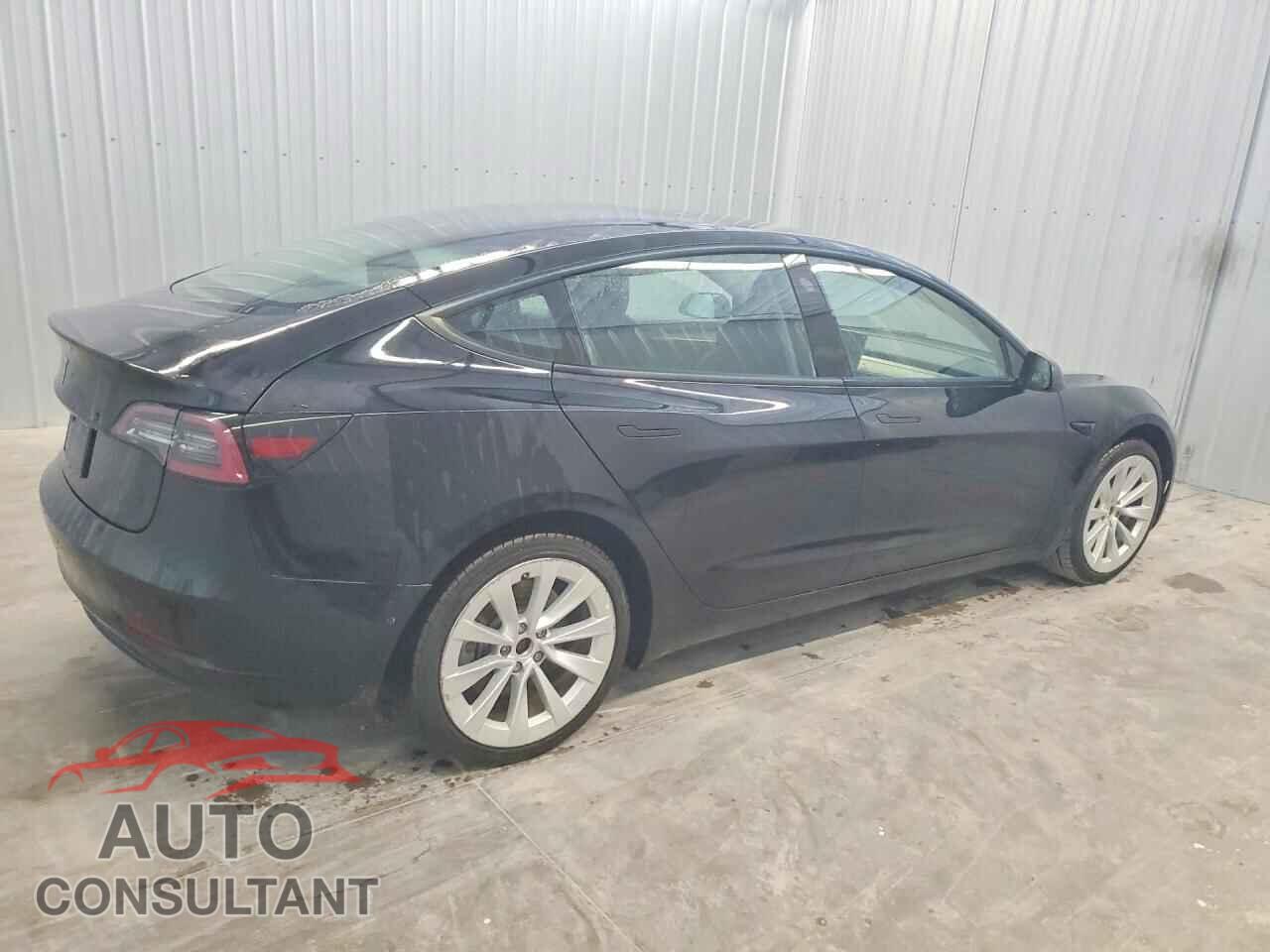 TESLA MODEL 3 2022 - 5YJ3E1EA7NF369310