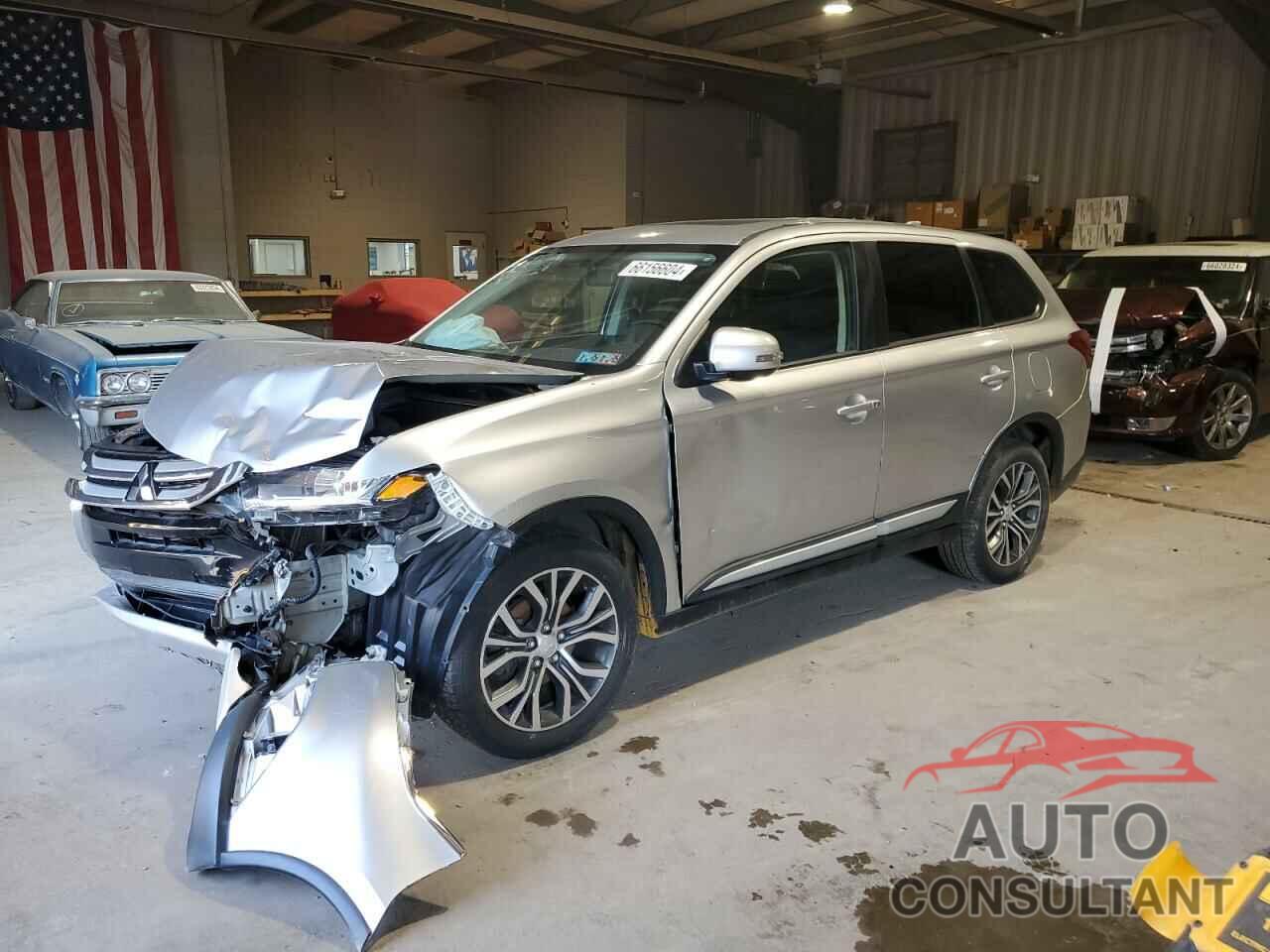 MITSUBISHI OUTLANDER 2018 - JA4AZ3A3XJZ004570