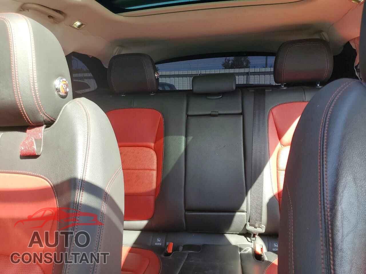 JAGUAR F-PACE 2018 - SADCL2FX3JA202822