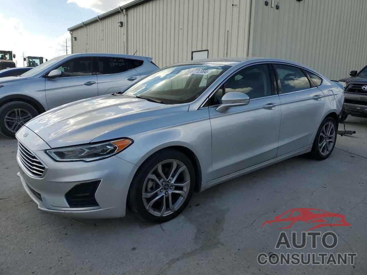 FORD FUSION 2019 - 3FA6P0CD2KR145408