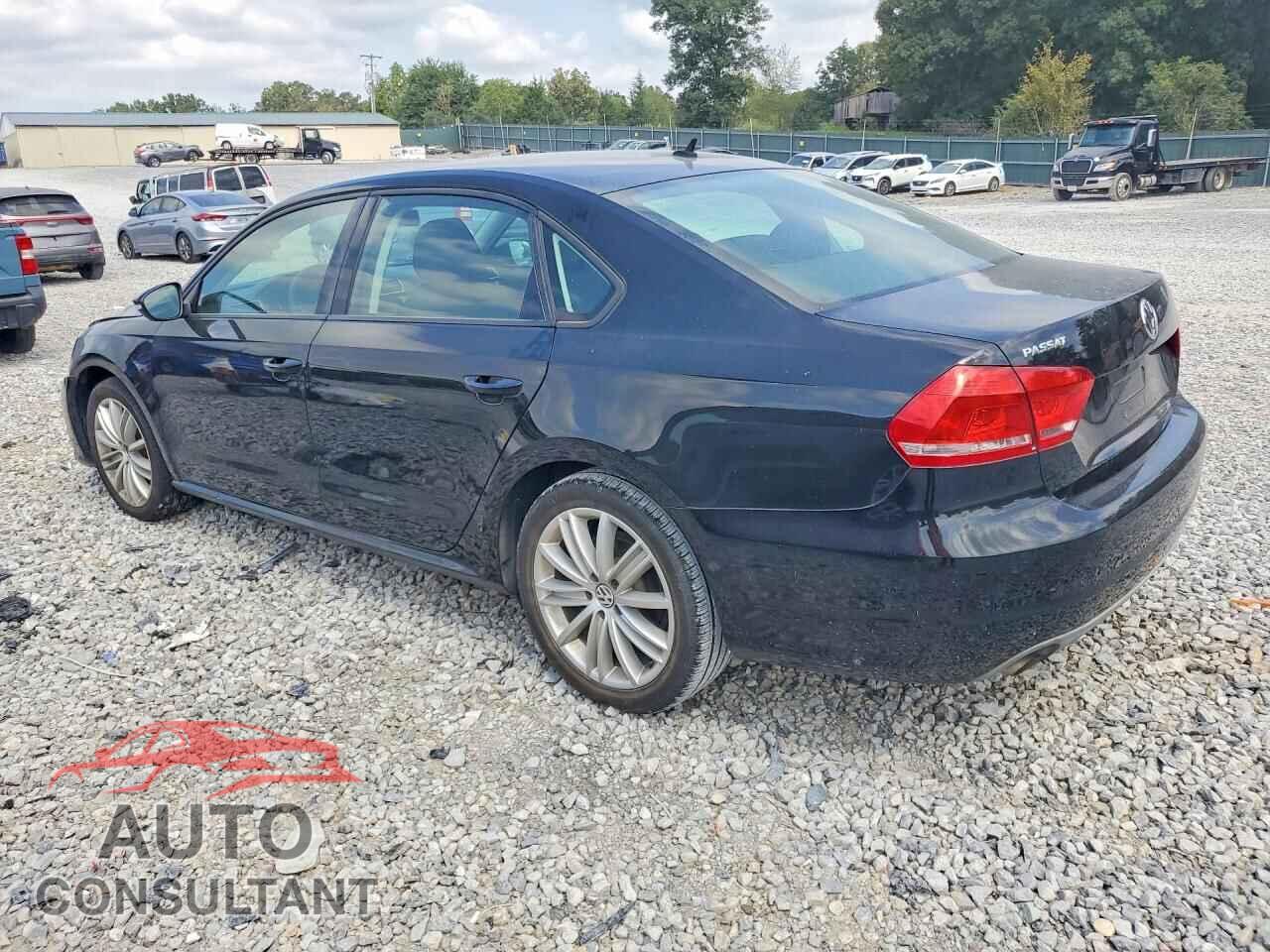 VOLKSWAGEN PASSAT 2012 - 1VWAP7A32CC004472