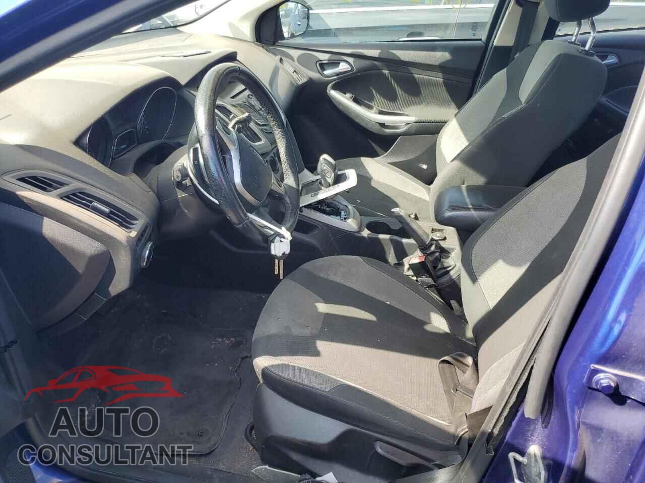 FORD FOCUS 2012 - 1FAHP3F21CL249473