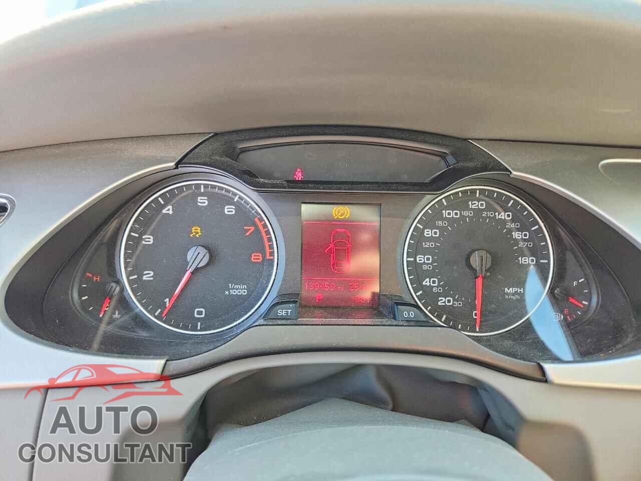 AUDI A4 2011 - WAUBFAFLXBN005269
