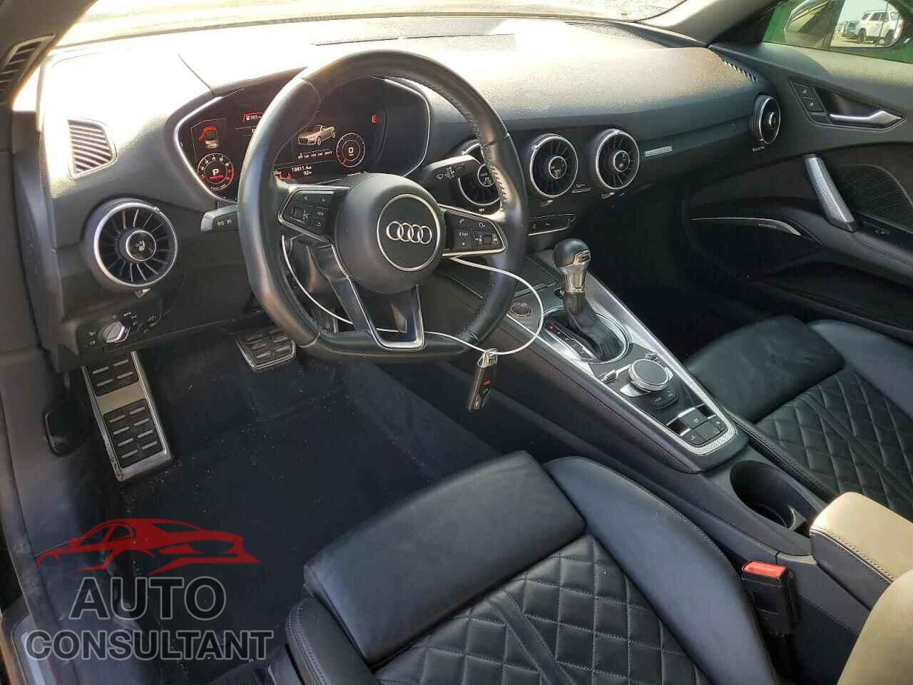 AUDI TT 2017 - TRUT5CFV0H1018626