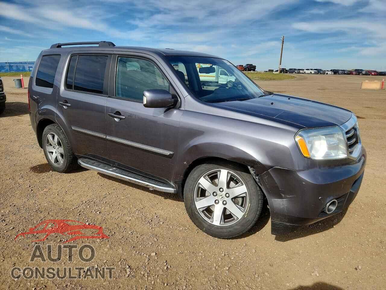 HONDA PILOT 2015 - 5FNYF4H95FB501178