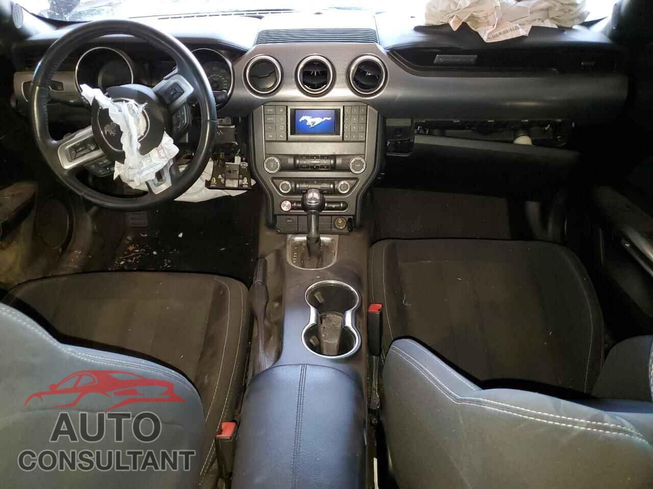 FORD MUSTANG 2019 - 1FA6P8CF8K5117762