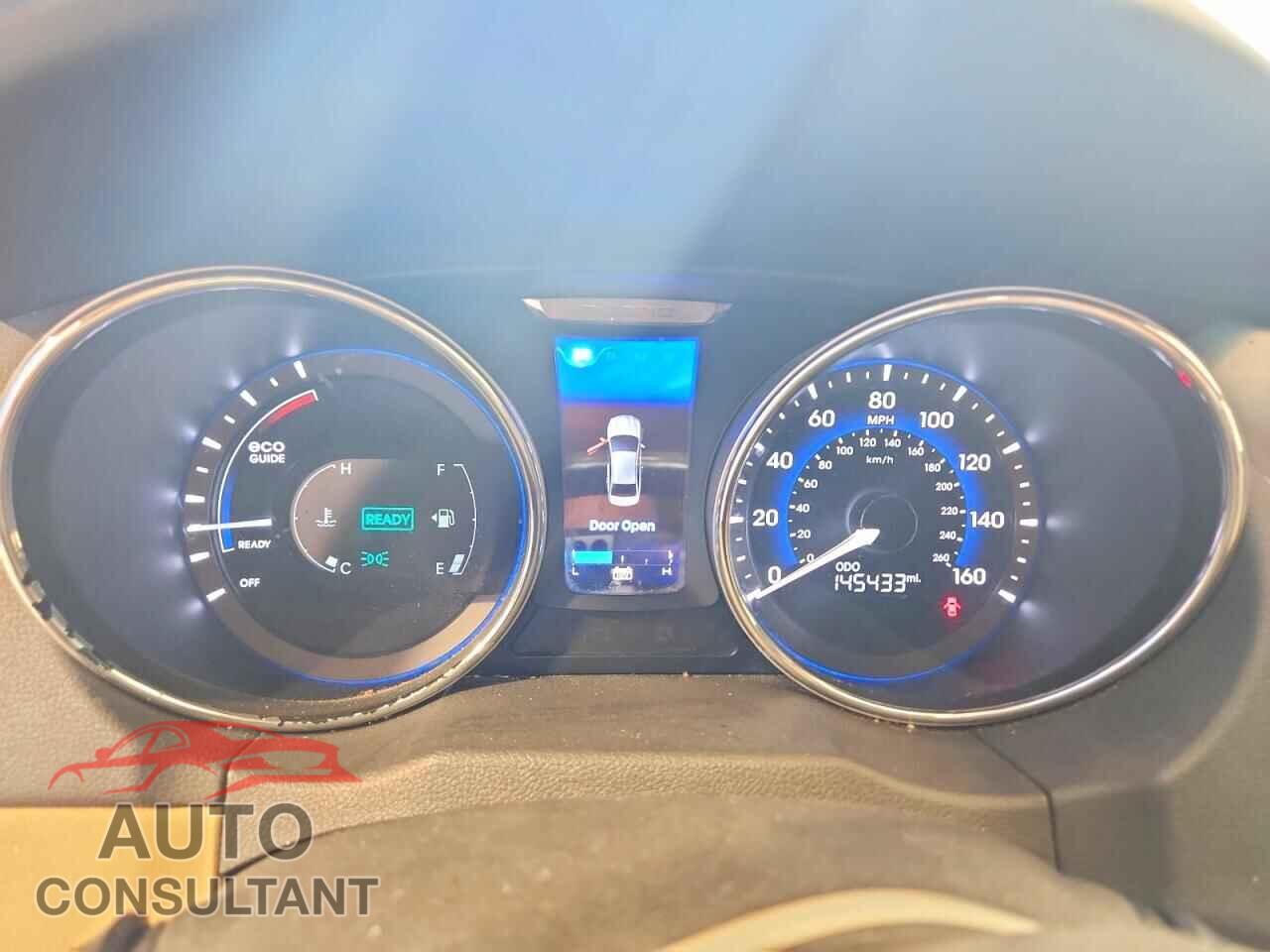 HYUNDAI SONATA 2012 - KMHEC4A41CA045528