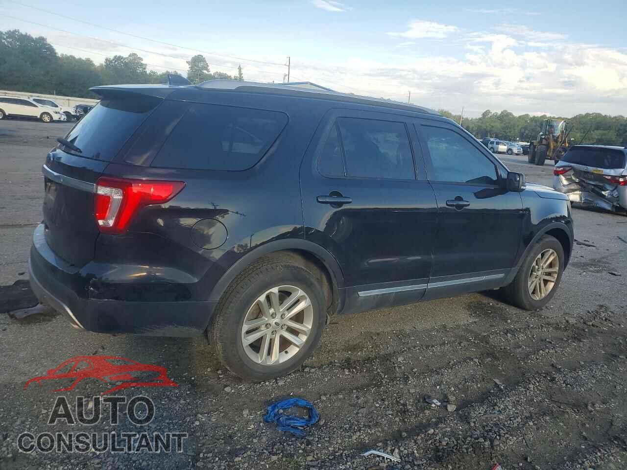 FORD EXPLORER 2017 - 1FM5K7D80HGA43356