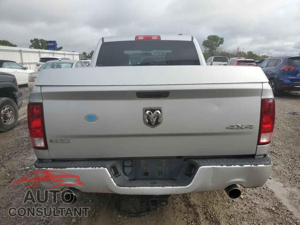 DODGE RAM 1500 2012 - 1C6RD7KT4CS171720