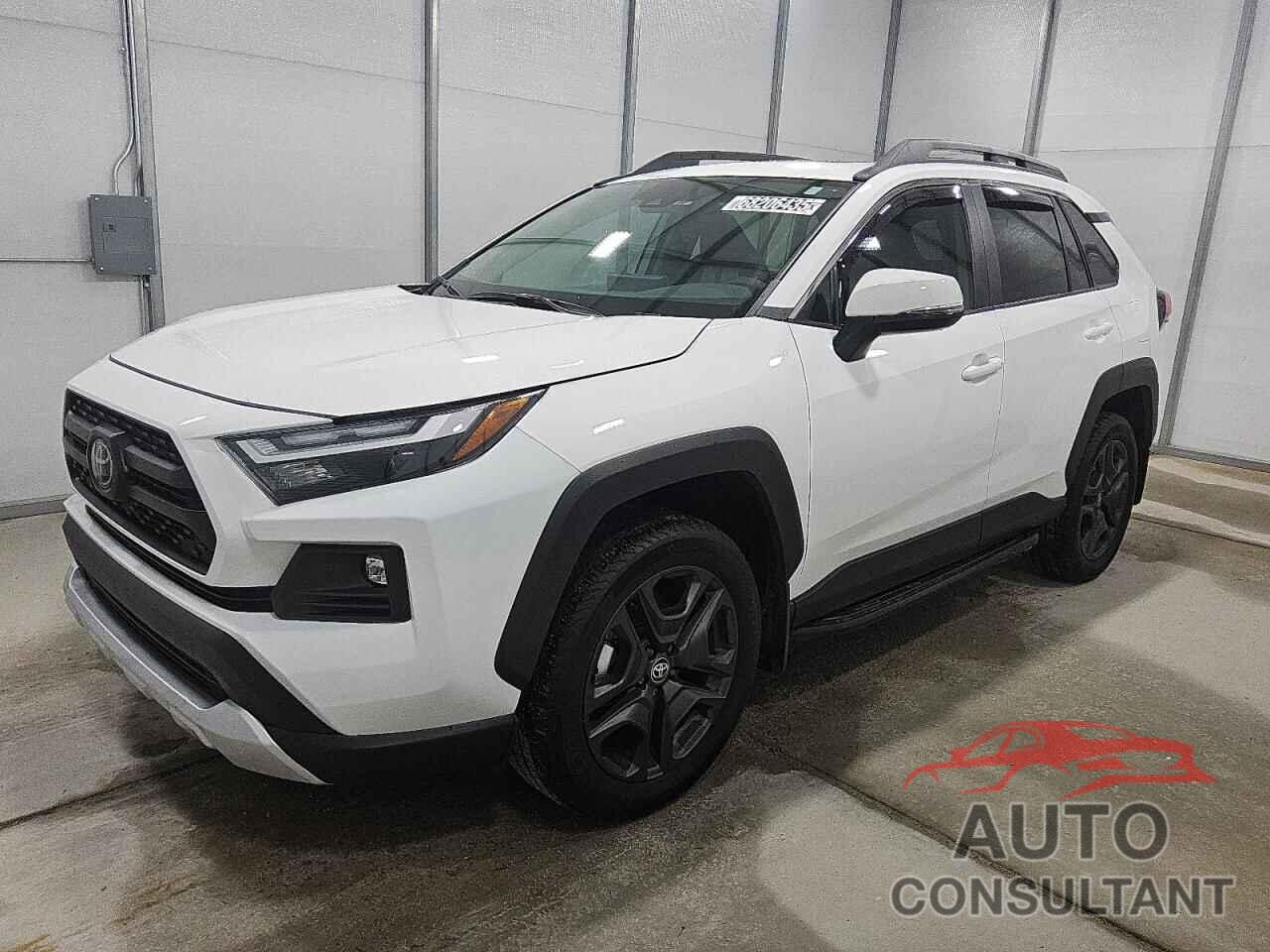 TOYOTA RAV4 2024 - 2T3J1RFV9RW493291