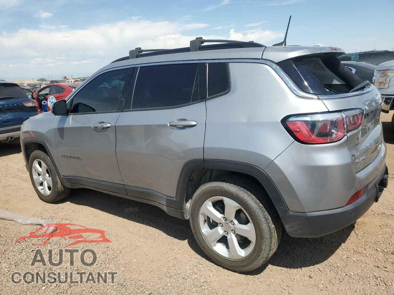 JEEP COMPASS 2018 - 3C4NJDBB3JT178739
