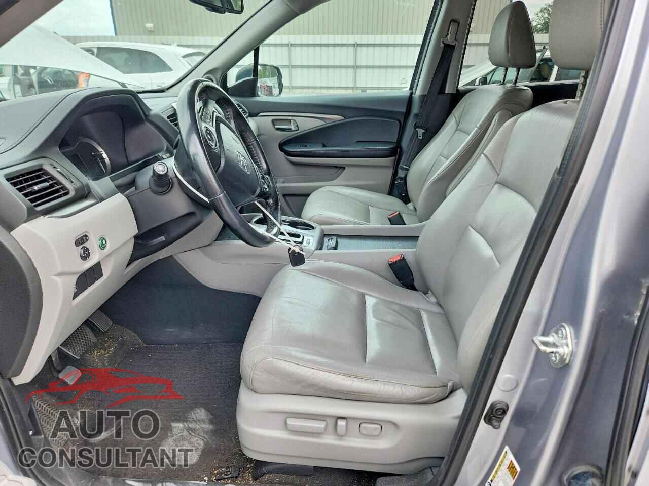 HONDA PILOT 2016 - 5FNYF5H7XGB003631