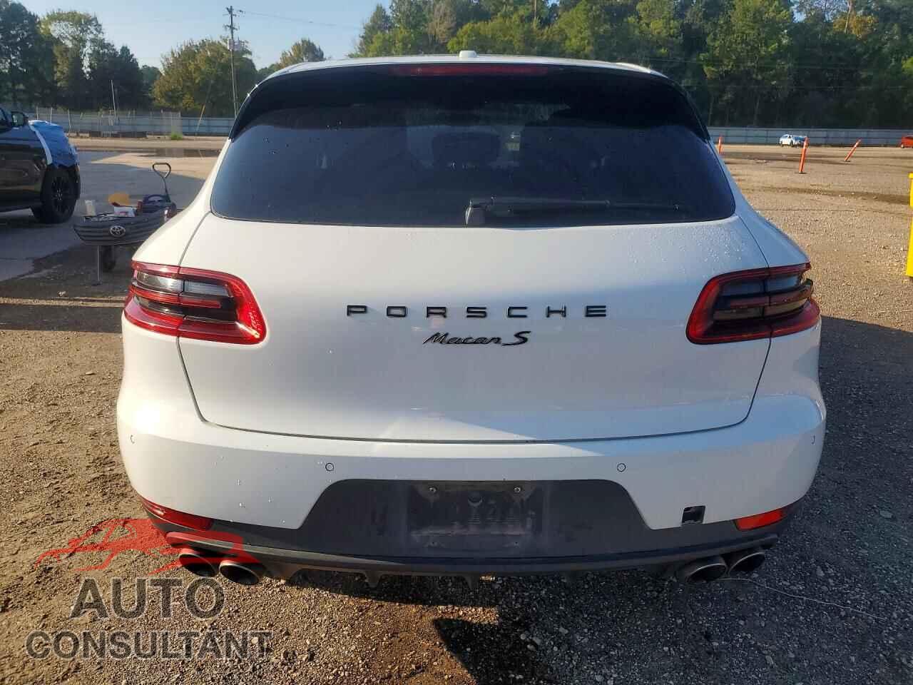 PORSCHE MACAN 2015 - WP1AB2A50FLB59112