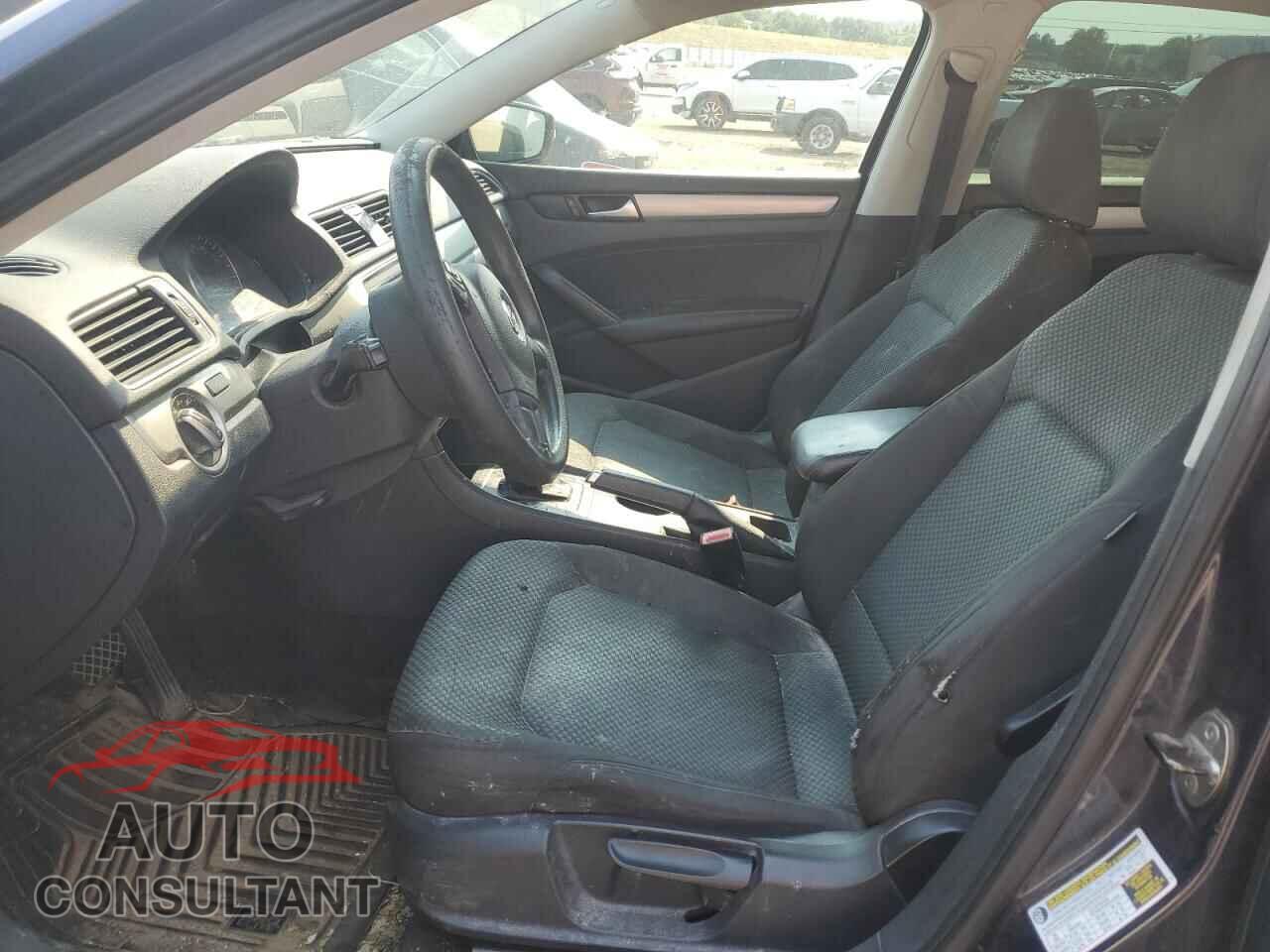 VOLKSWAGEN PASSAT 2014 - 1VWAP7A3XEC004612