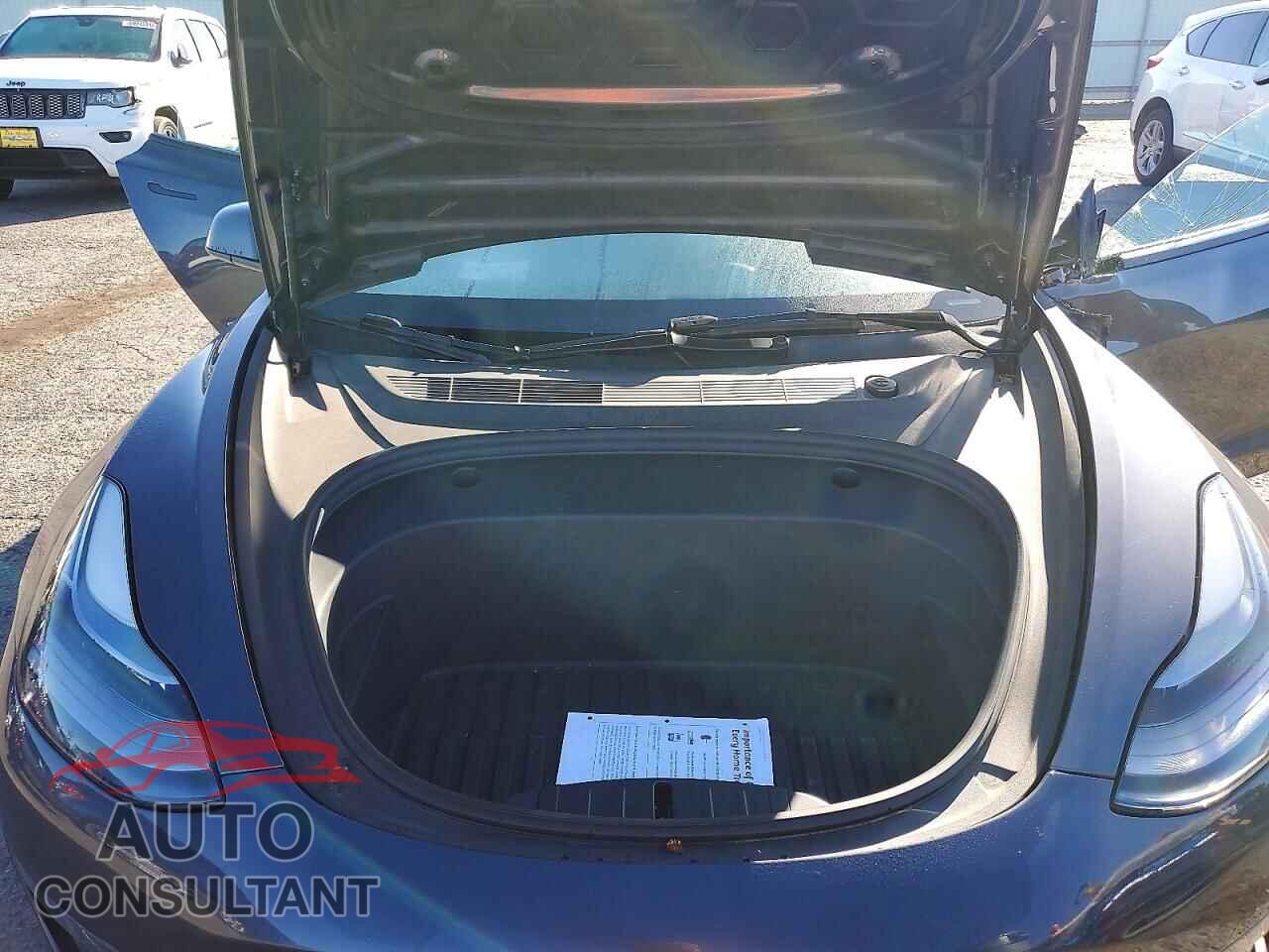 TESLA MODEL 3 2023 - 5YJ3E1EC9PF622700