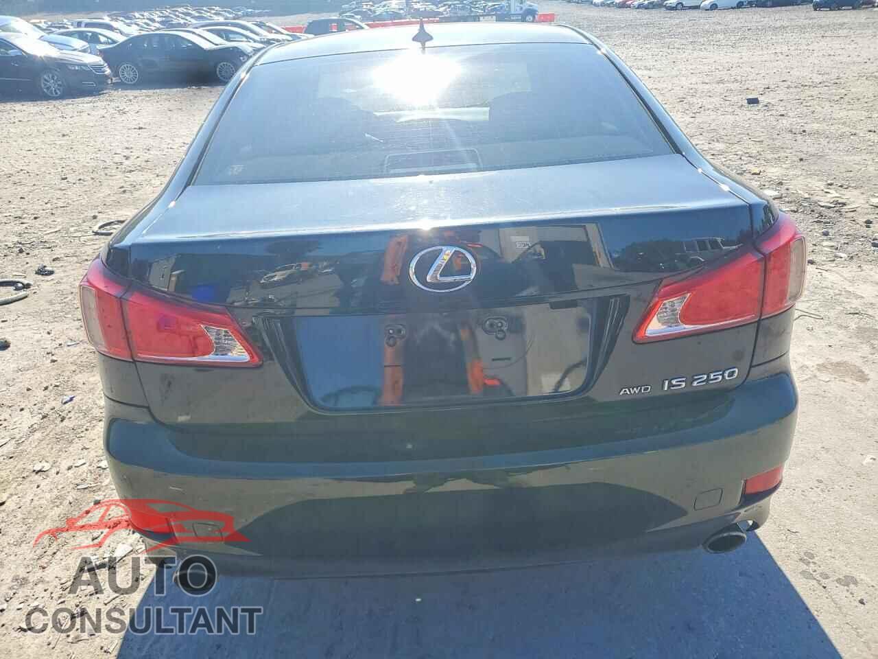 LEXUS IS 2011 - JTHCF5C27B5051943