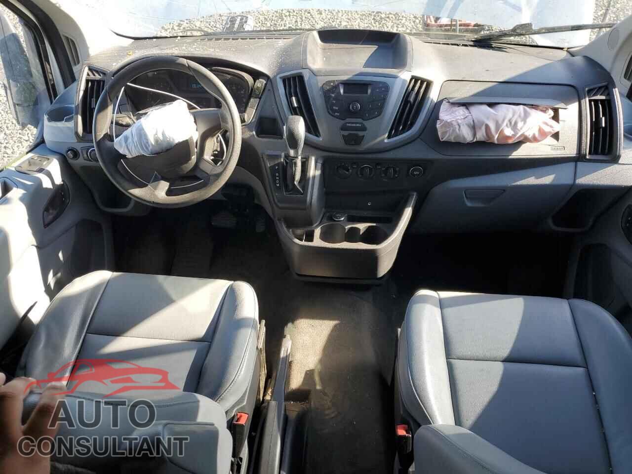 FORD TRANSIT 2016 - 1FTYR1ZMXGKA15026