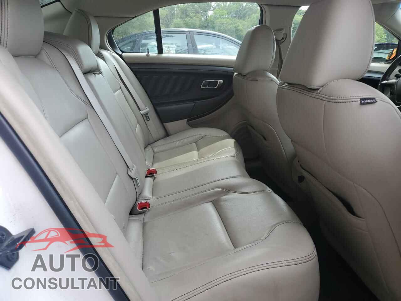FORD TAURUS 2012 - 1FAHP2EW3CG121002