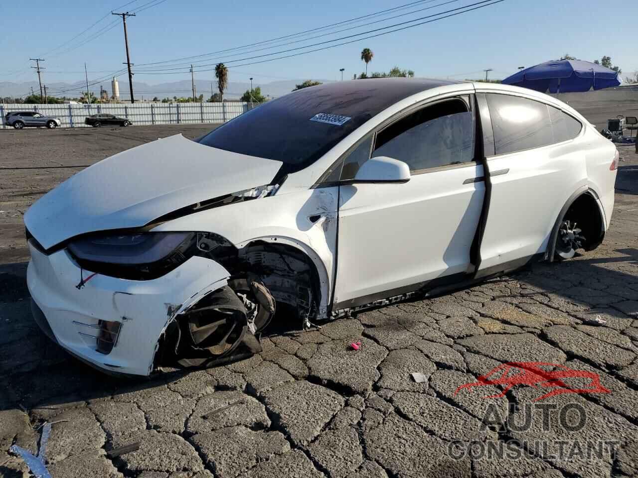 TESLA MODEL X 2021 - 5YJXCBE22MF311576