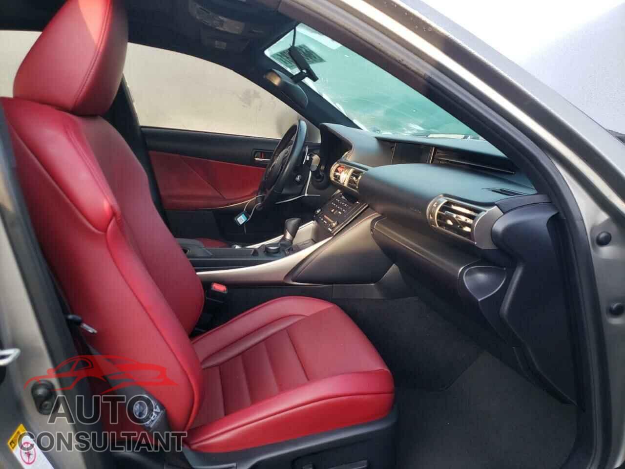 LEXUS IS 2016 - JTHBE1D20G5024564