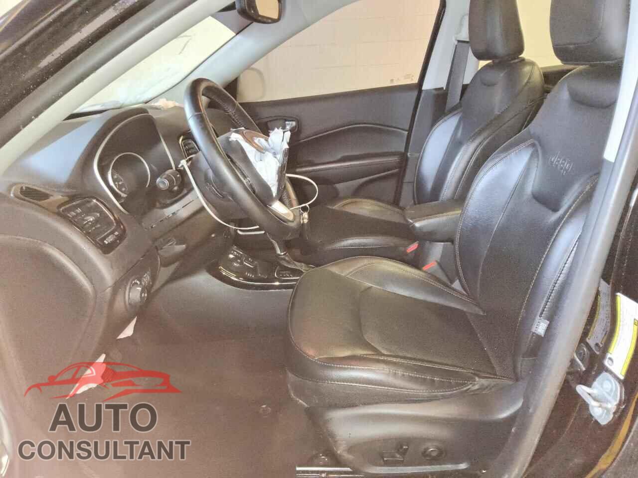 JEEP COMPASS 2019 - 3C4NJDCB6KT661402