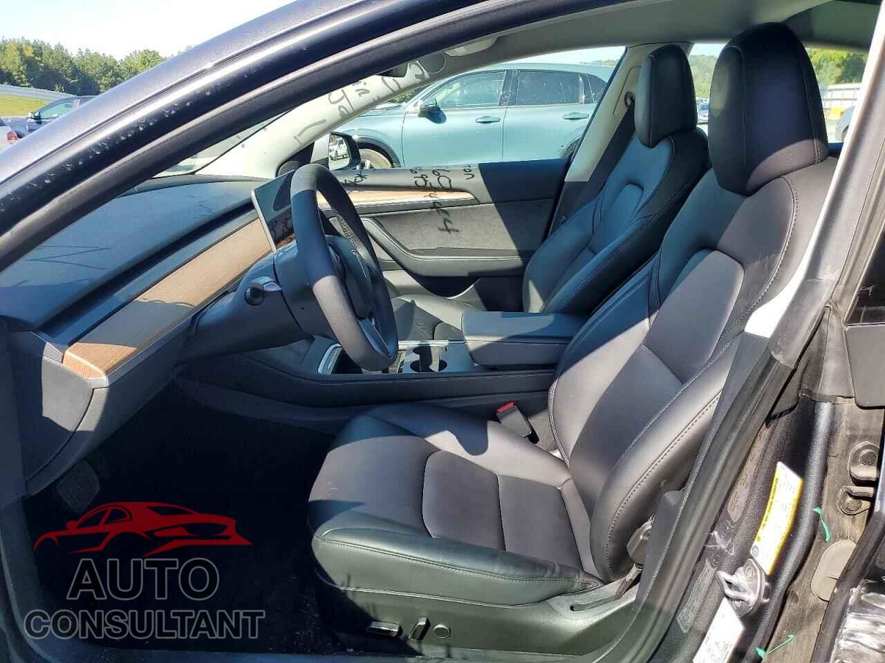 TESLA MODEL 3 2023 - 5YJ3E1EAXPF695444