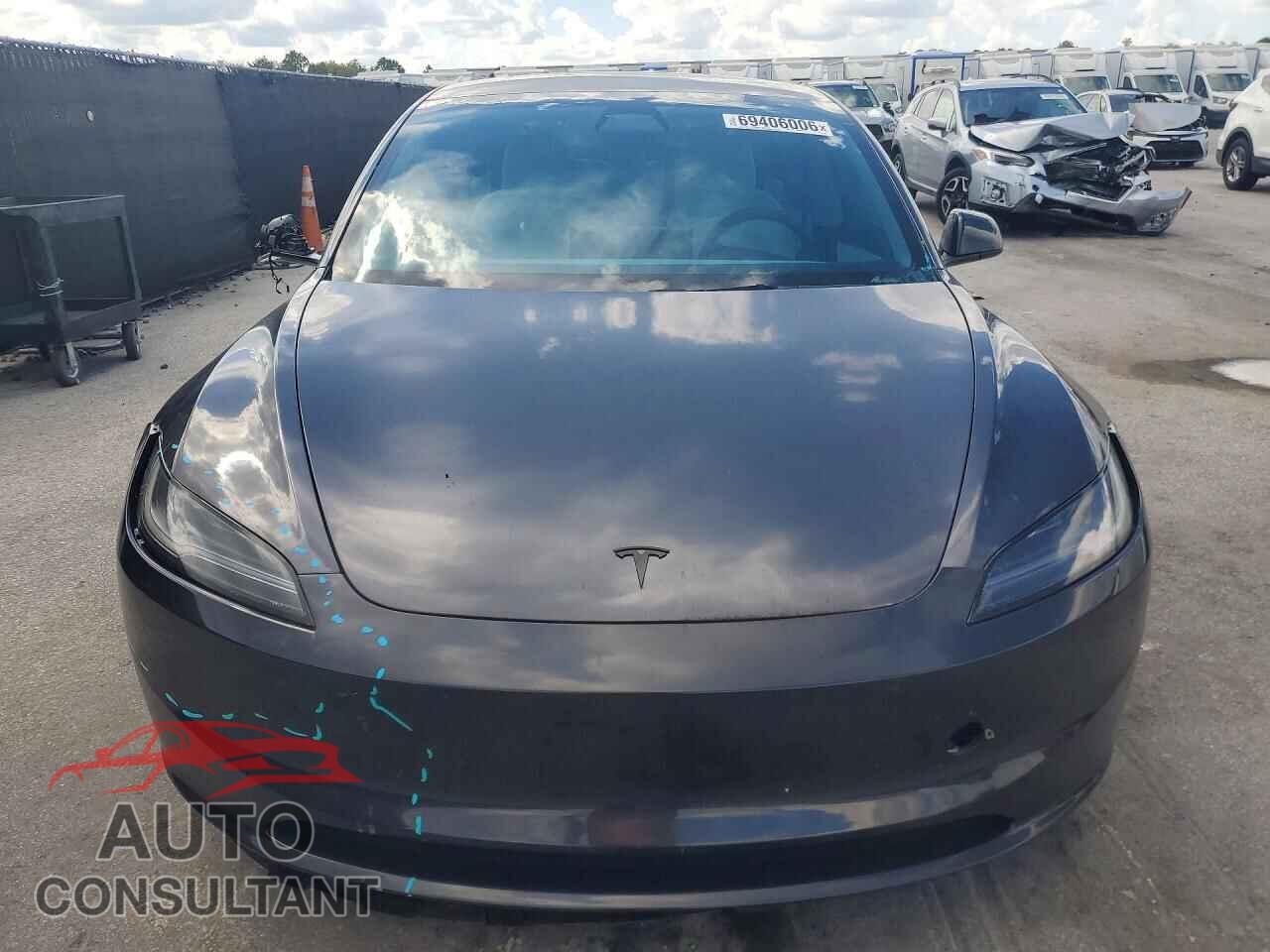 TESLA MODEL 3 2024 - 5YJ3E1EB9RF854224