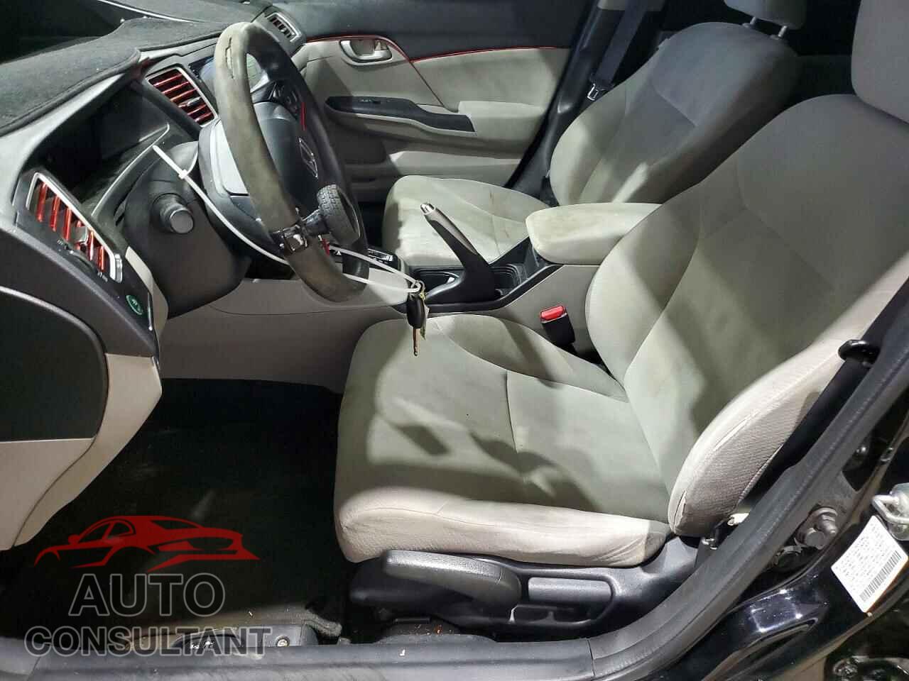 HONDA CIVIC 2013 - 2HGFB2F55DH561252