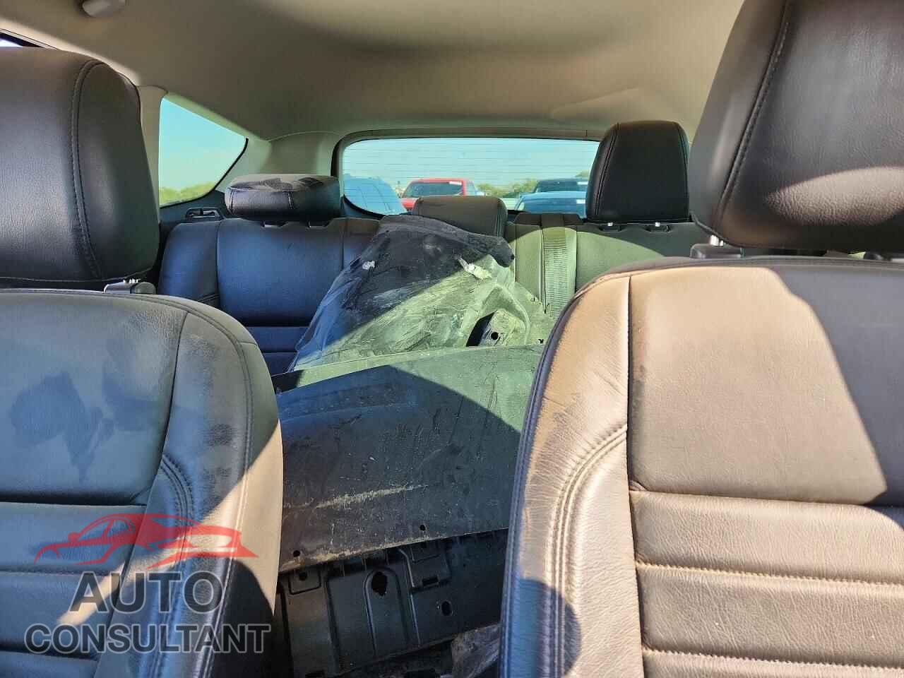 FORD ESCAPE 2019 - 1FMCU0F77KUB25980