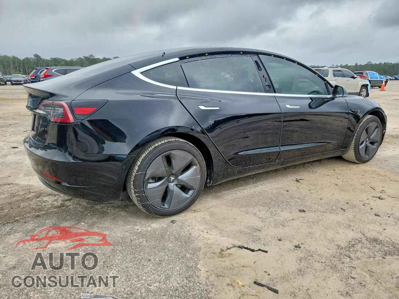 TESLA MODEL 3 2019 - 5YJ3E1EA4KF198673