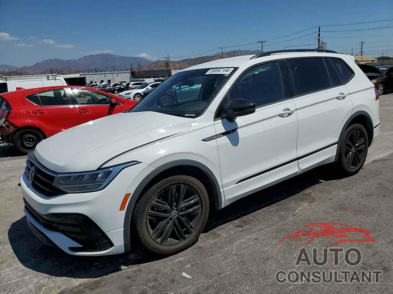 VOLKSWAGEN TIGUAN 2022 - 3VVCB7AX0NM023537