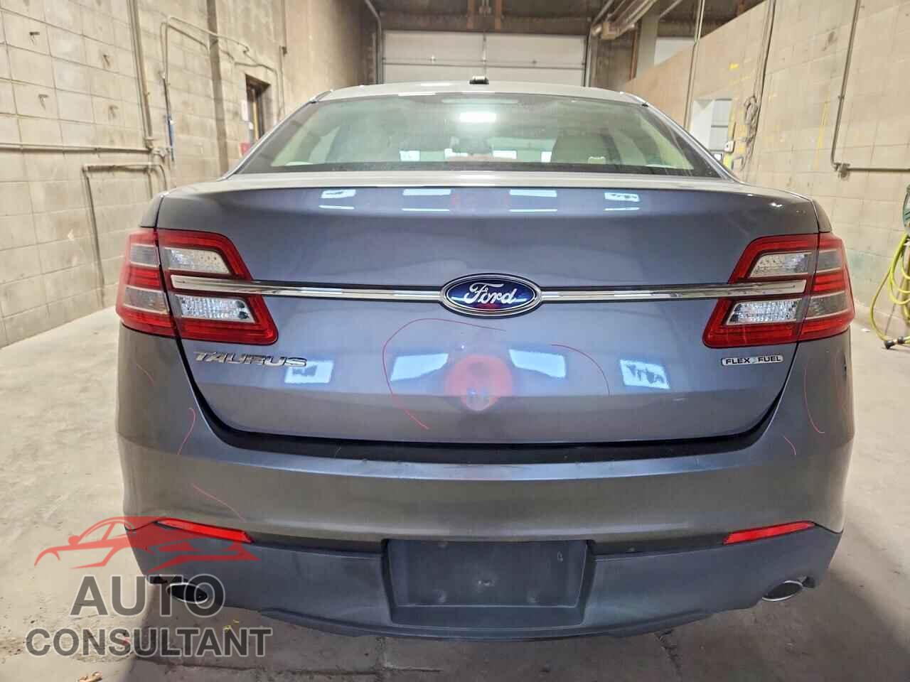 FORD TAURUS 2013 - 1FAHP2D82DG137714
