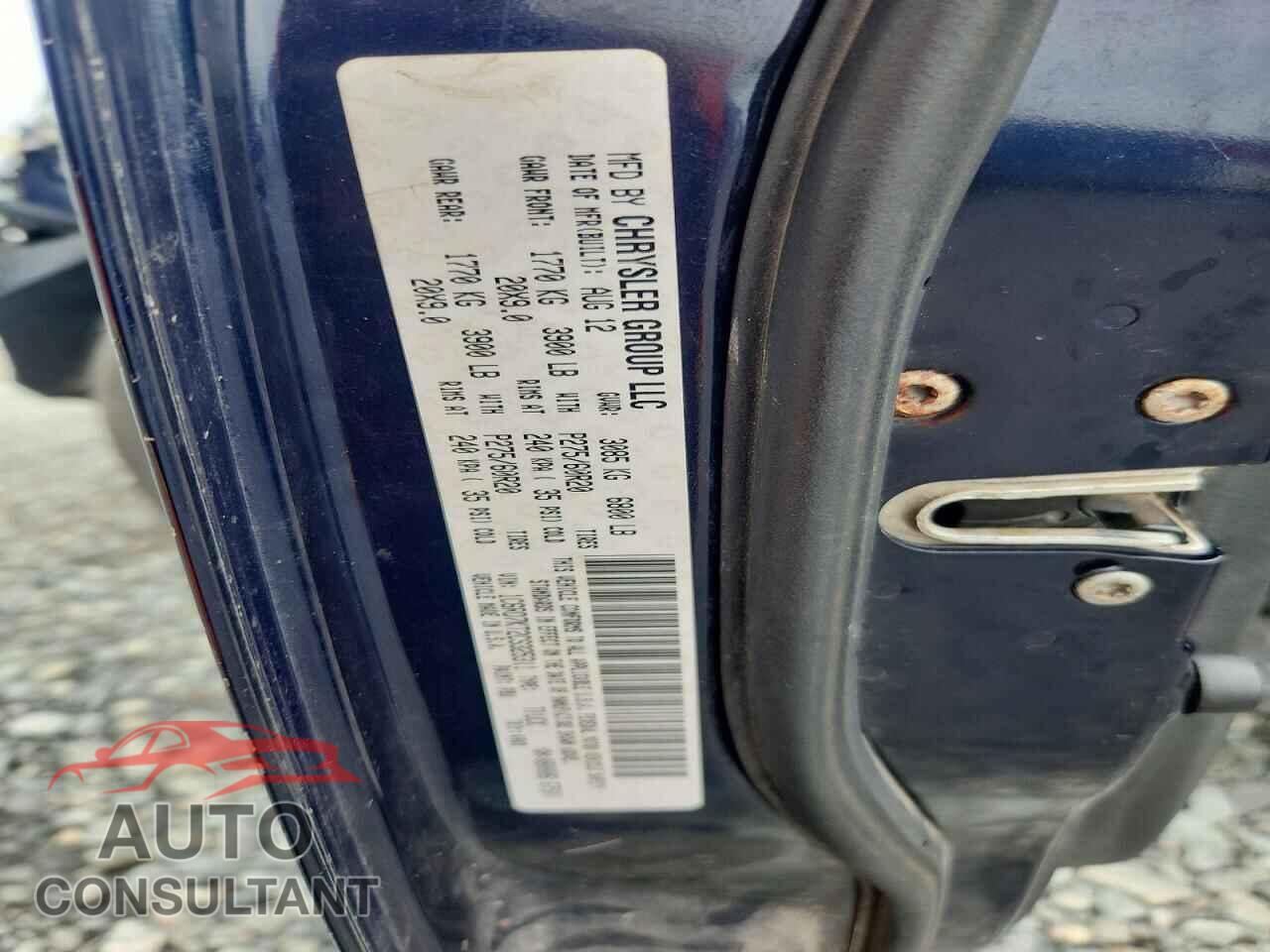 DODGE RAM 1500 2012 - 1C6RD7KT2CS325311