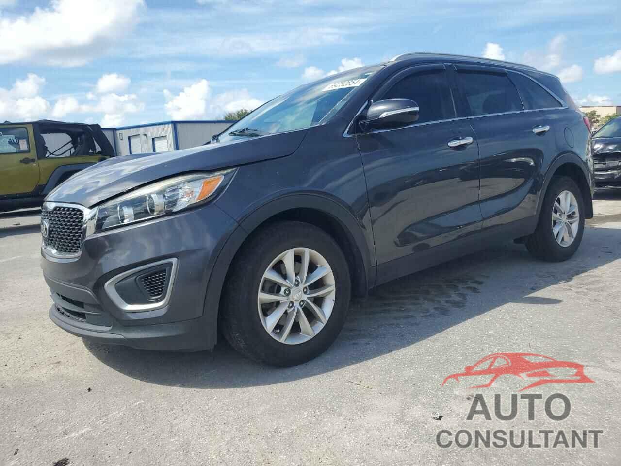 KIA SORENTO 2017 - 5XYPG4A36HG295895